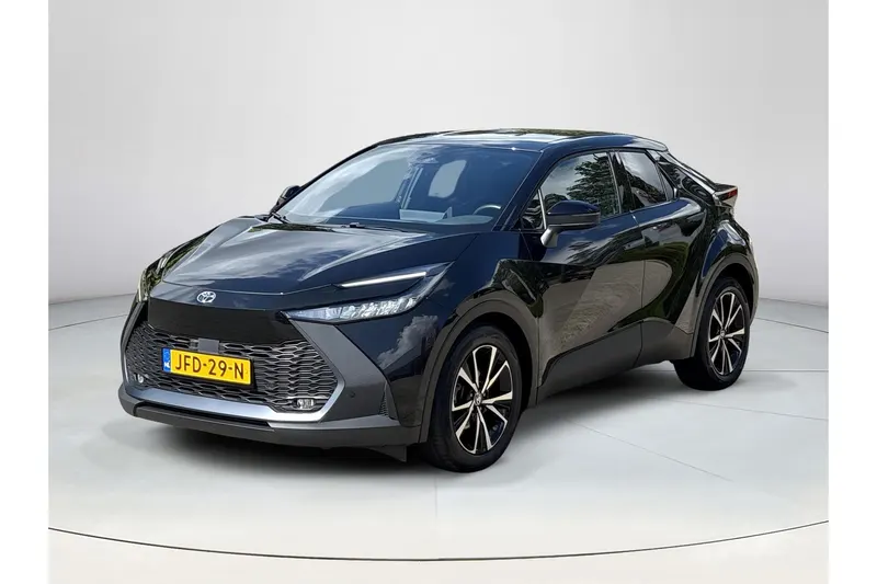 Toyota C-HR (2025)