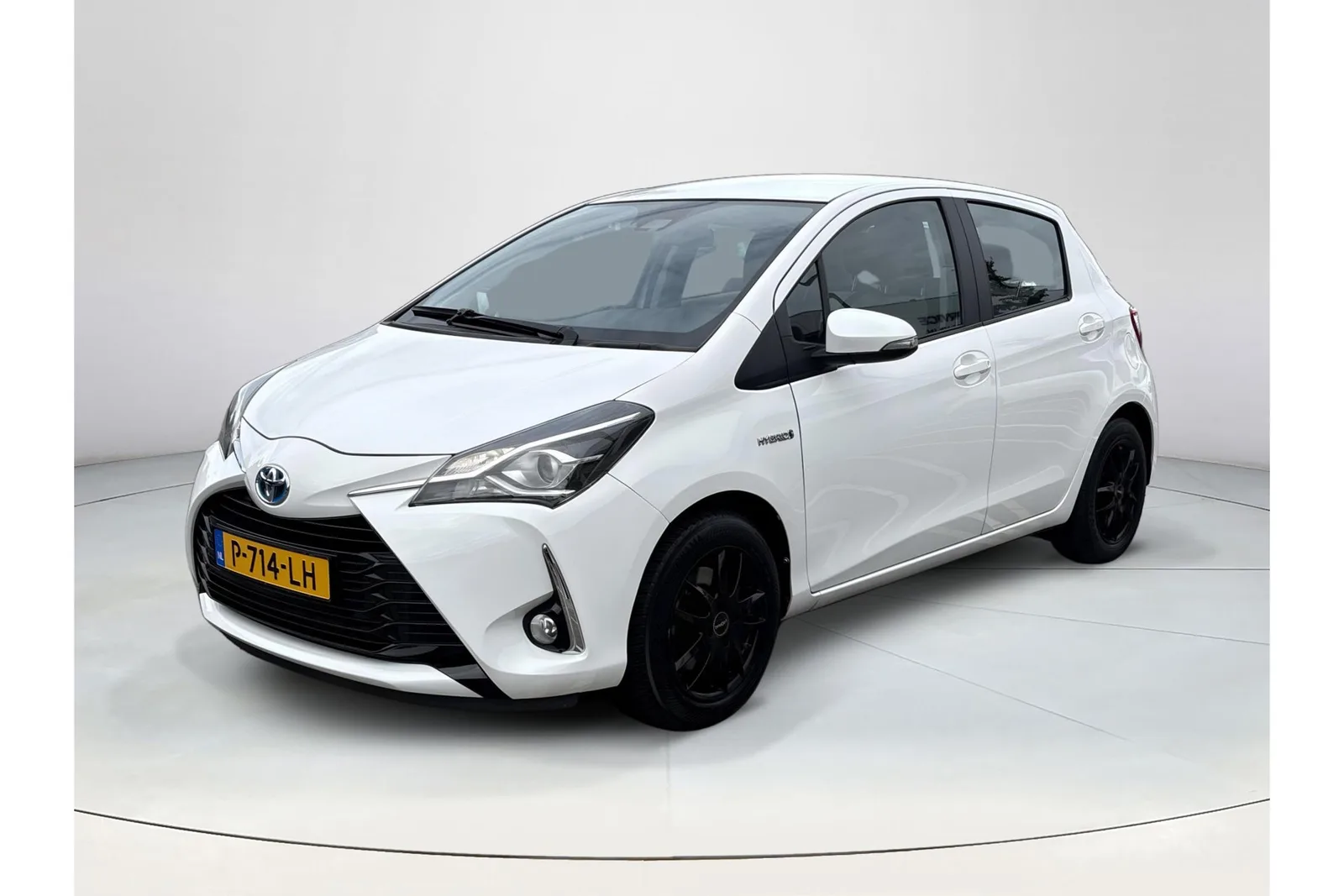 Toyota Yaris (2019) — foto 1