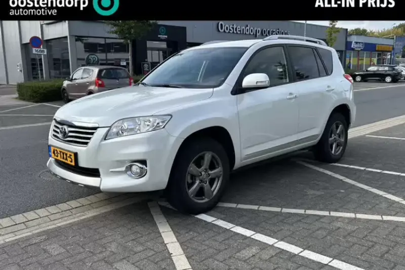 Toyota RAV4 (2012)
