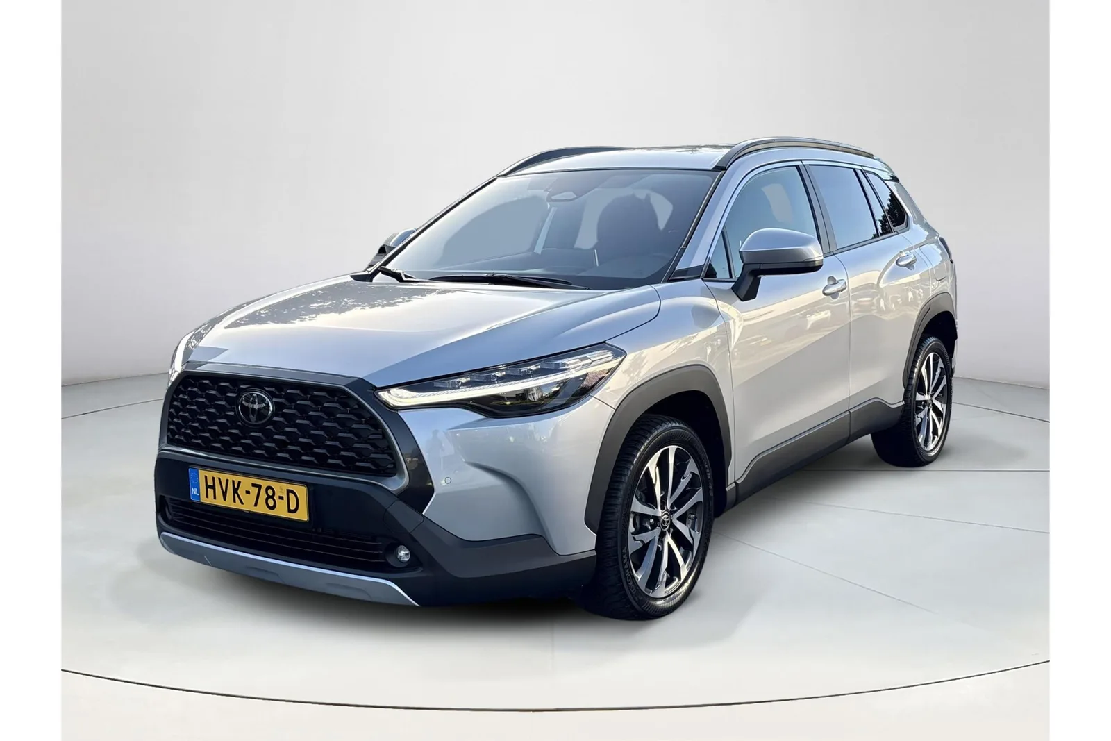 Toyota Corolla Cross (2025) — foto 1