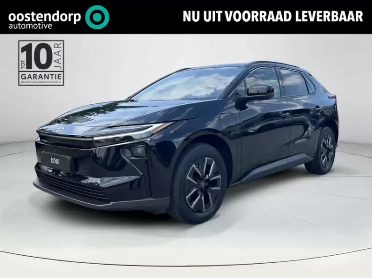 Toyota bZ4X (2026) — foto 1
