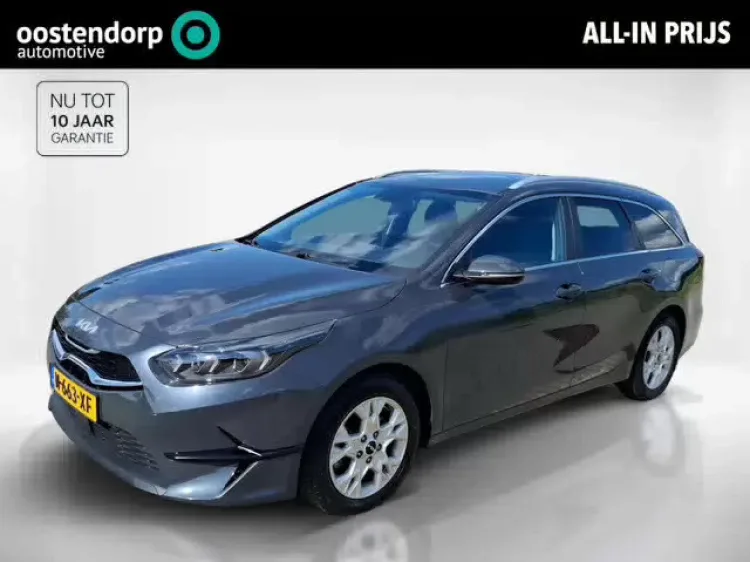 Kia Ceed (2022) — foto 1