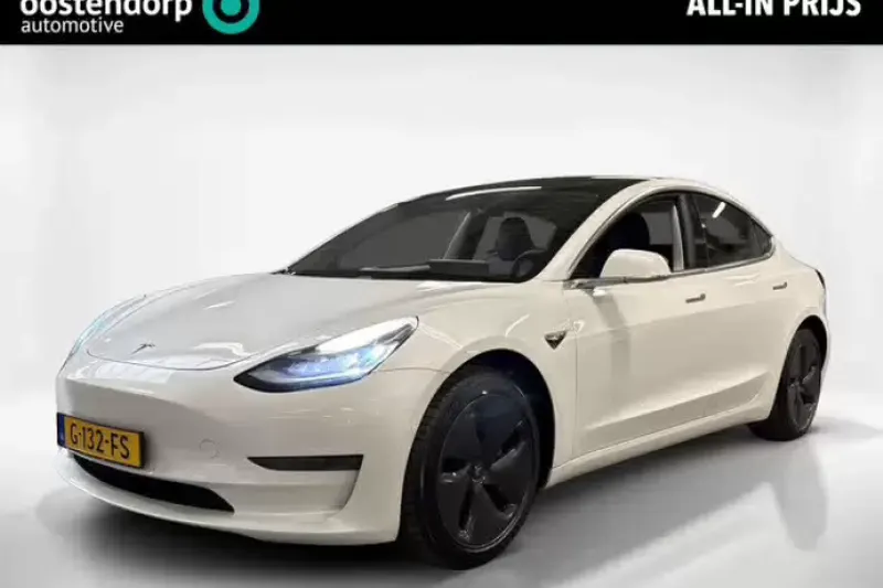 Tesla Model 3 (2019)