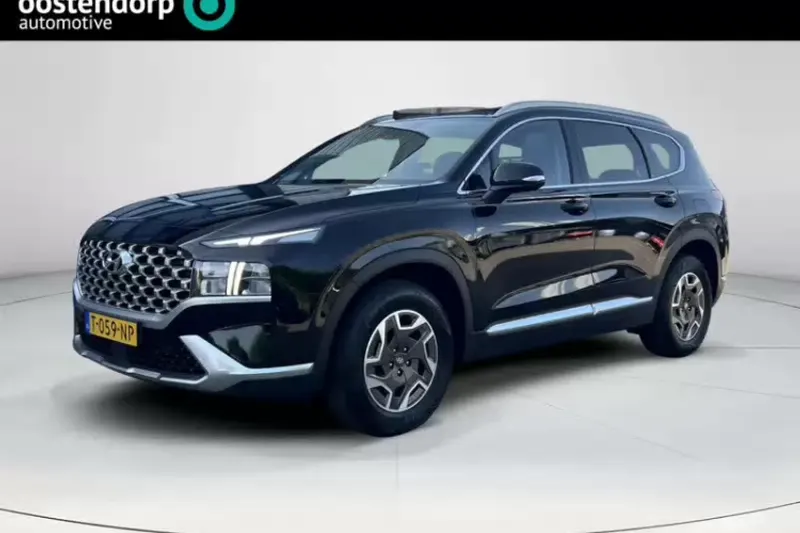 Hyundai Santa Fe (2023)