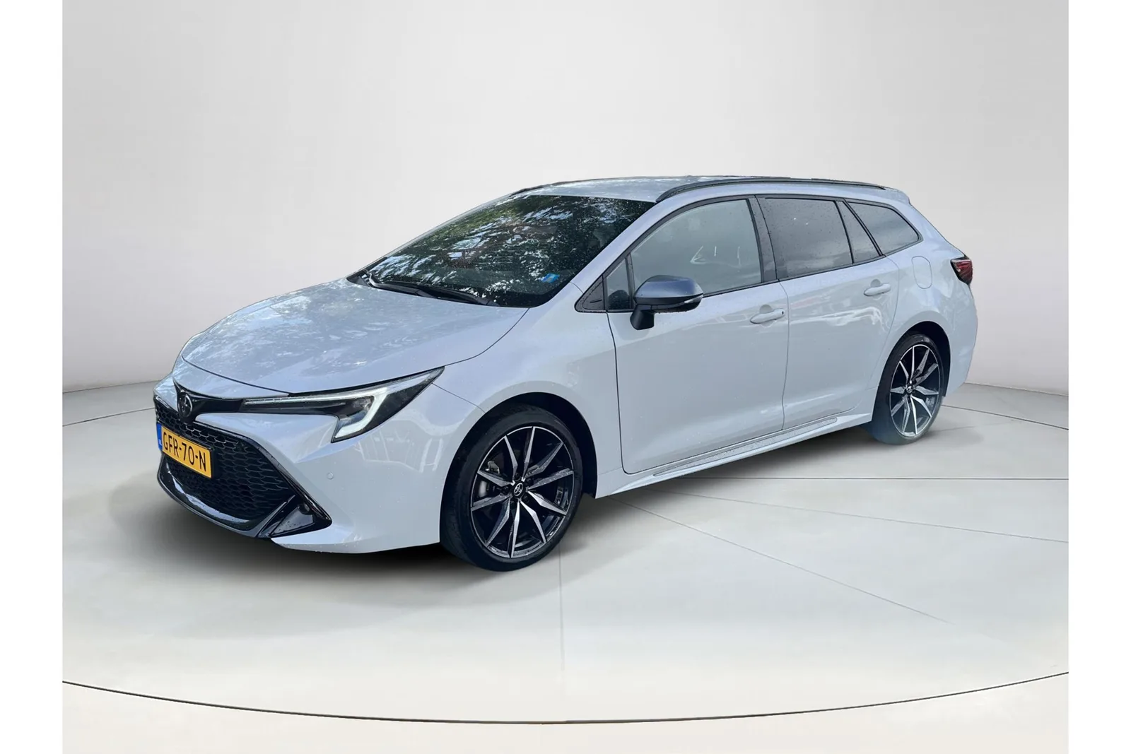 Toyota Corolla (2024) — foto 1