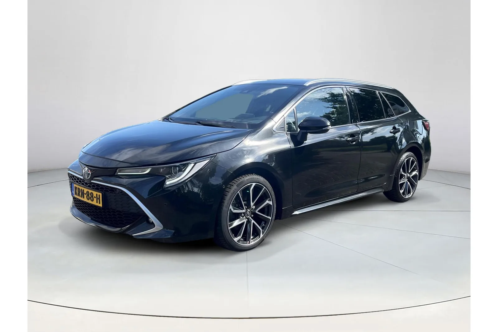 Toyota Corolla (2022) — foto 1