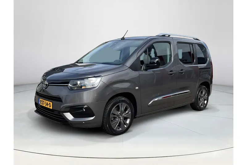 Toyota ProAce City Verso (2022)