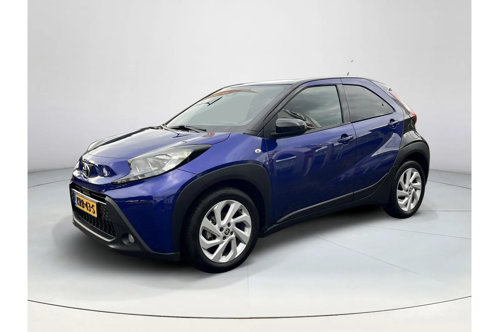 Toyota Aygo X (2022) — foto 1