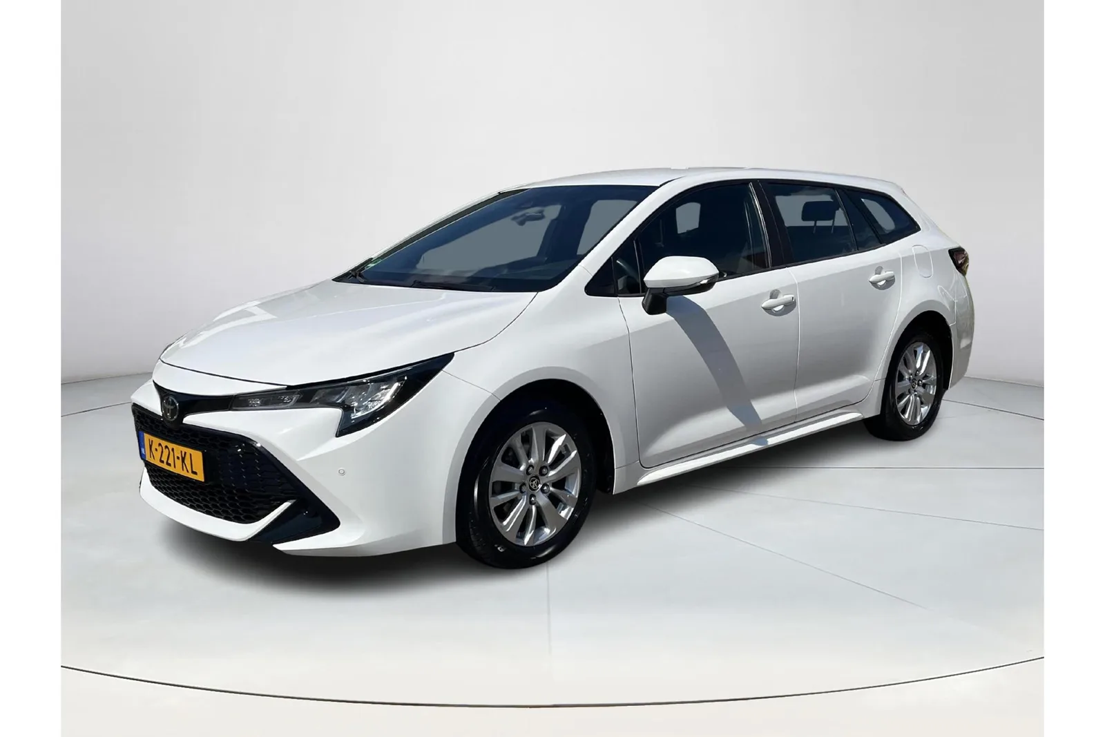 Toyota Corolla (2021) — foto 1