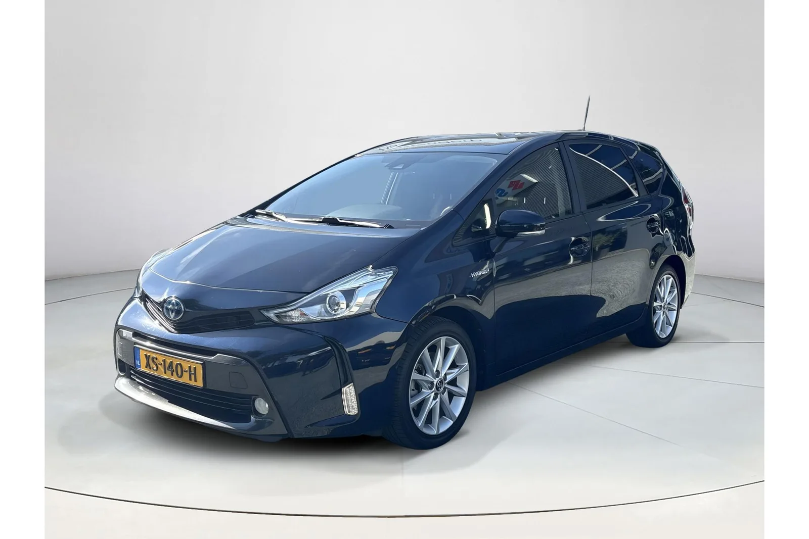 Toyota Prius (2019) — foto 1