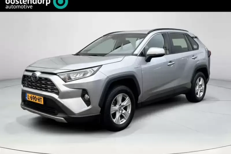 Toyota RAV4 (2021)