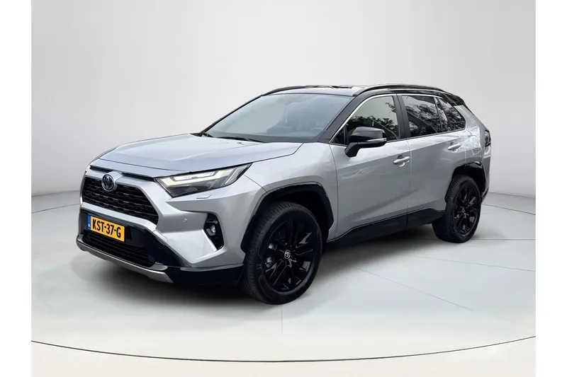 Toyota RAV4 (2024)