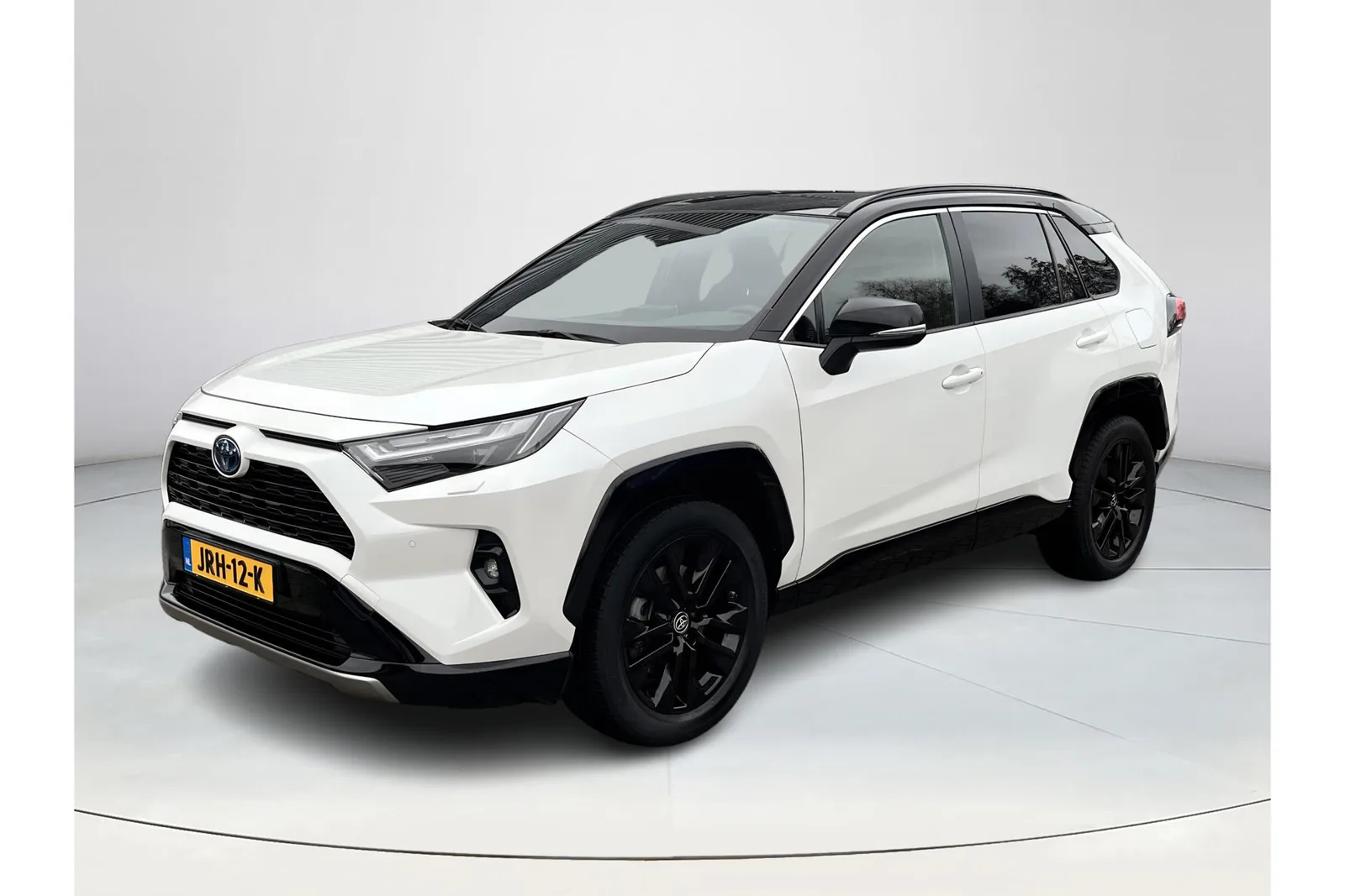 Toyota RAV4 (2023) — foto 1
