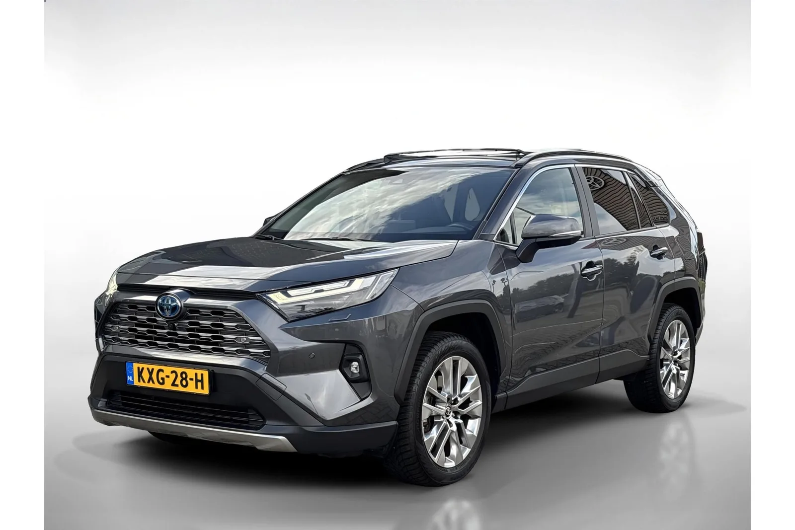 Toyota RAV4 (2024) — foto 1