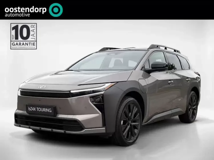Toyota bZ4X (2026) — foto 1