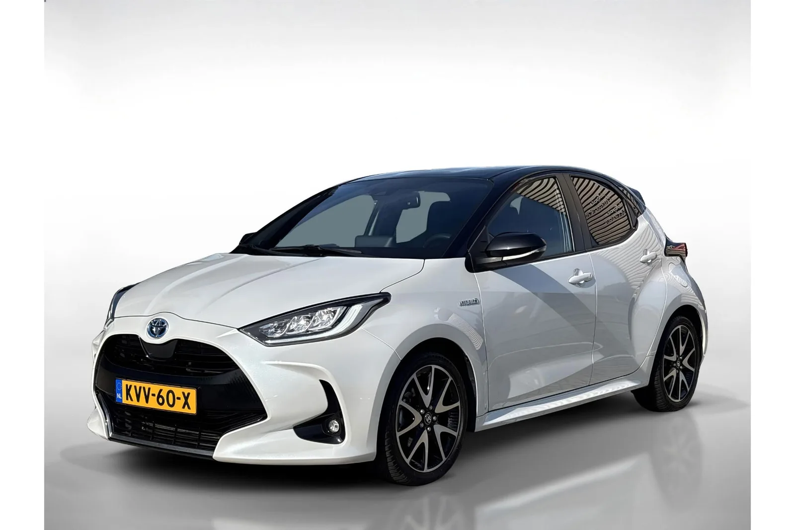 Toyota Yaris (2021) — foto 1