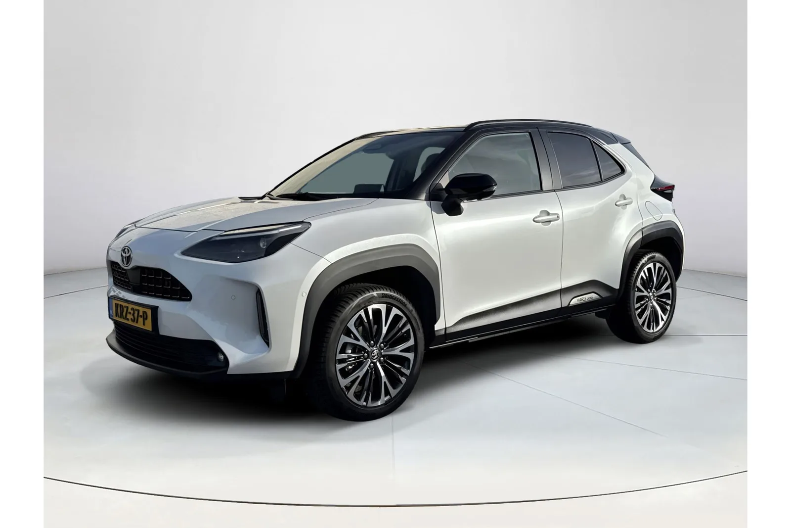 Toyota Yaris Cross (2025) — foto 1