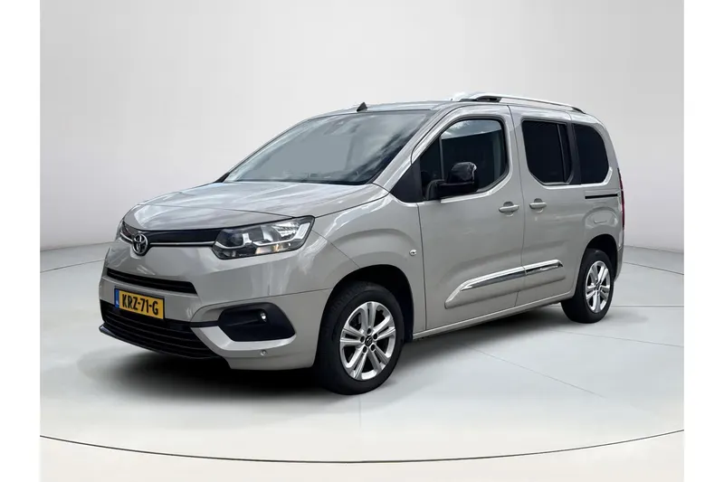 Toyota ProAce City Verso (2022)