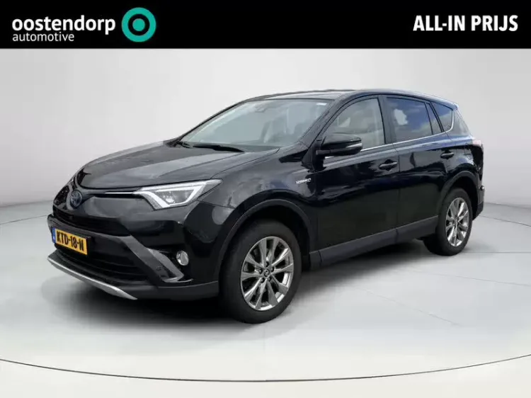 Toyota RAV4 (2016) — foto 1