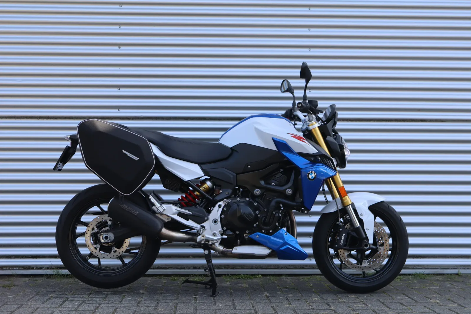BMW F 900 R (2023) — foto 1
