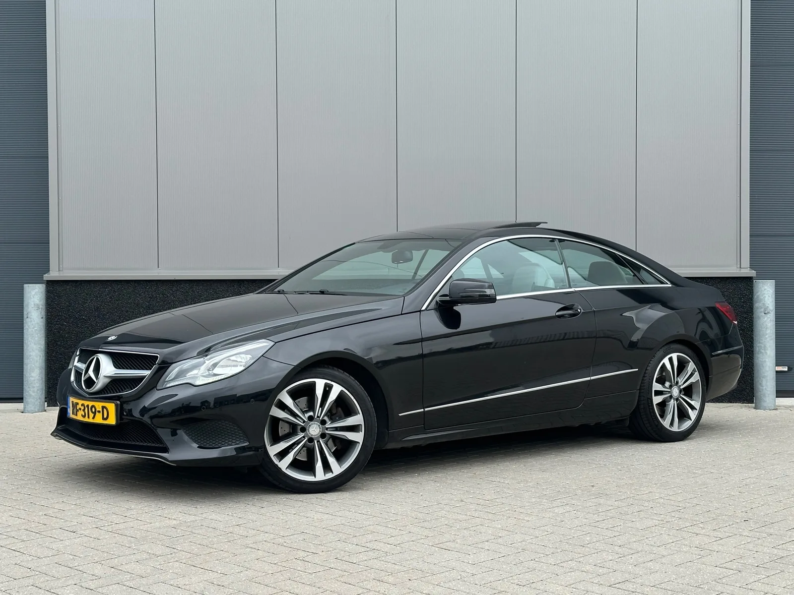 Mercedes-Benz E-Klasse (2016) — foto 1