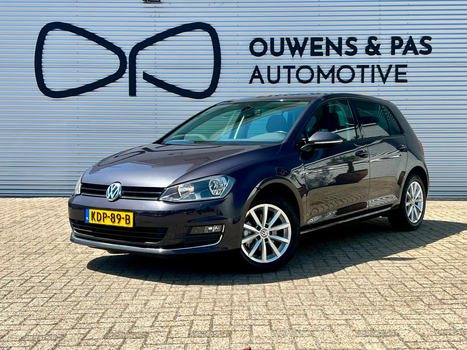 Volkswagen Golf (2015) — foto 1