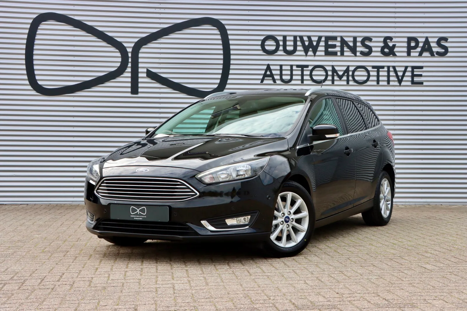 Ford Focus (2018) — foto 1