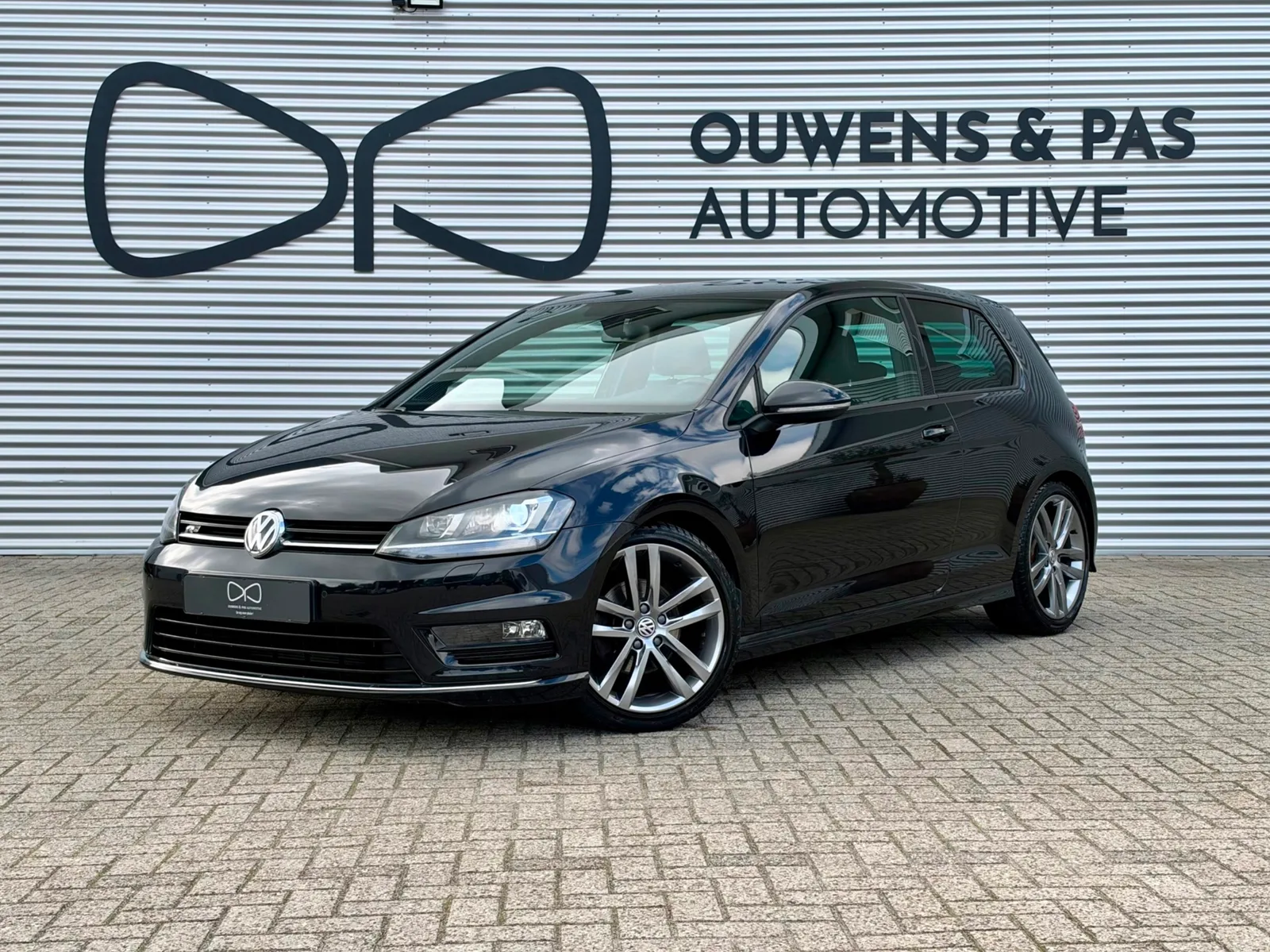 Volkswagen Golf (2016) — foto 1