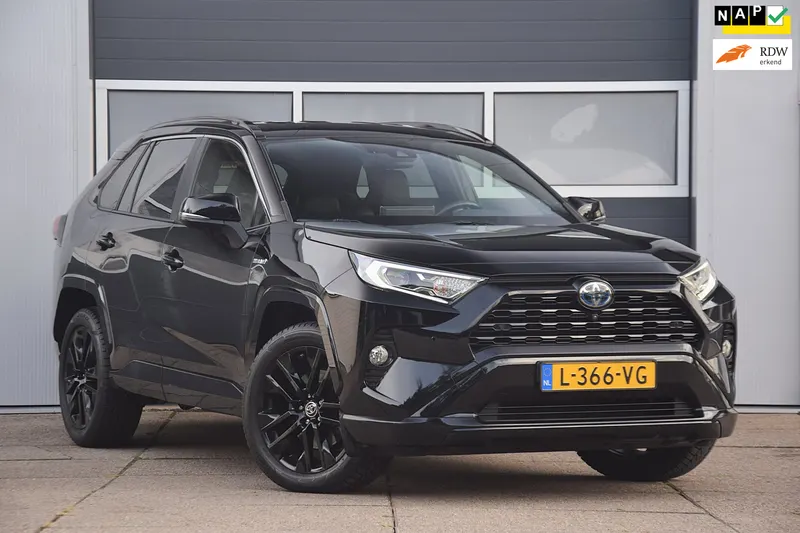 Toyota RAV4 (2021)