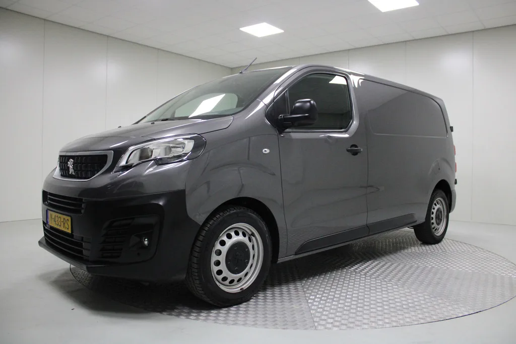Peugeot Expert (2018) — foto 1