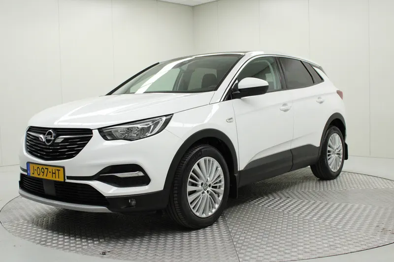 Opel Grandland (2020)