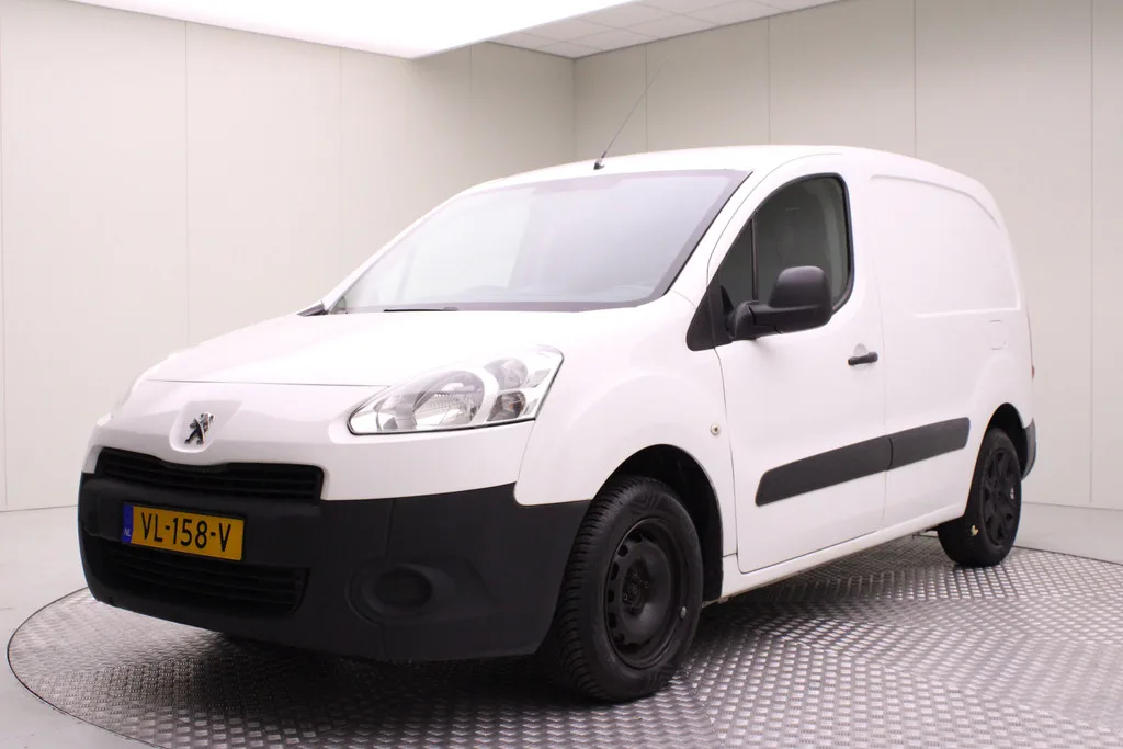 Peugeot Partner (2015) — foto 1