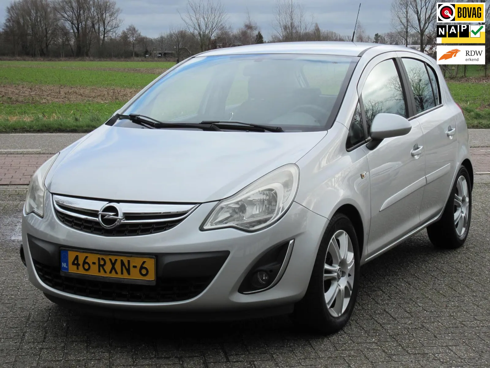 Opel Corsa (2011) — foto 1