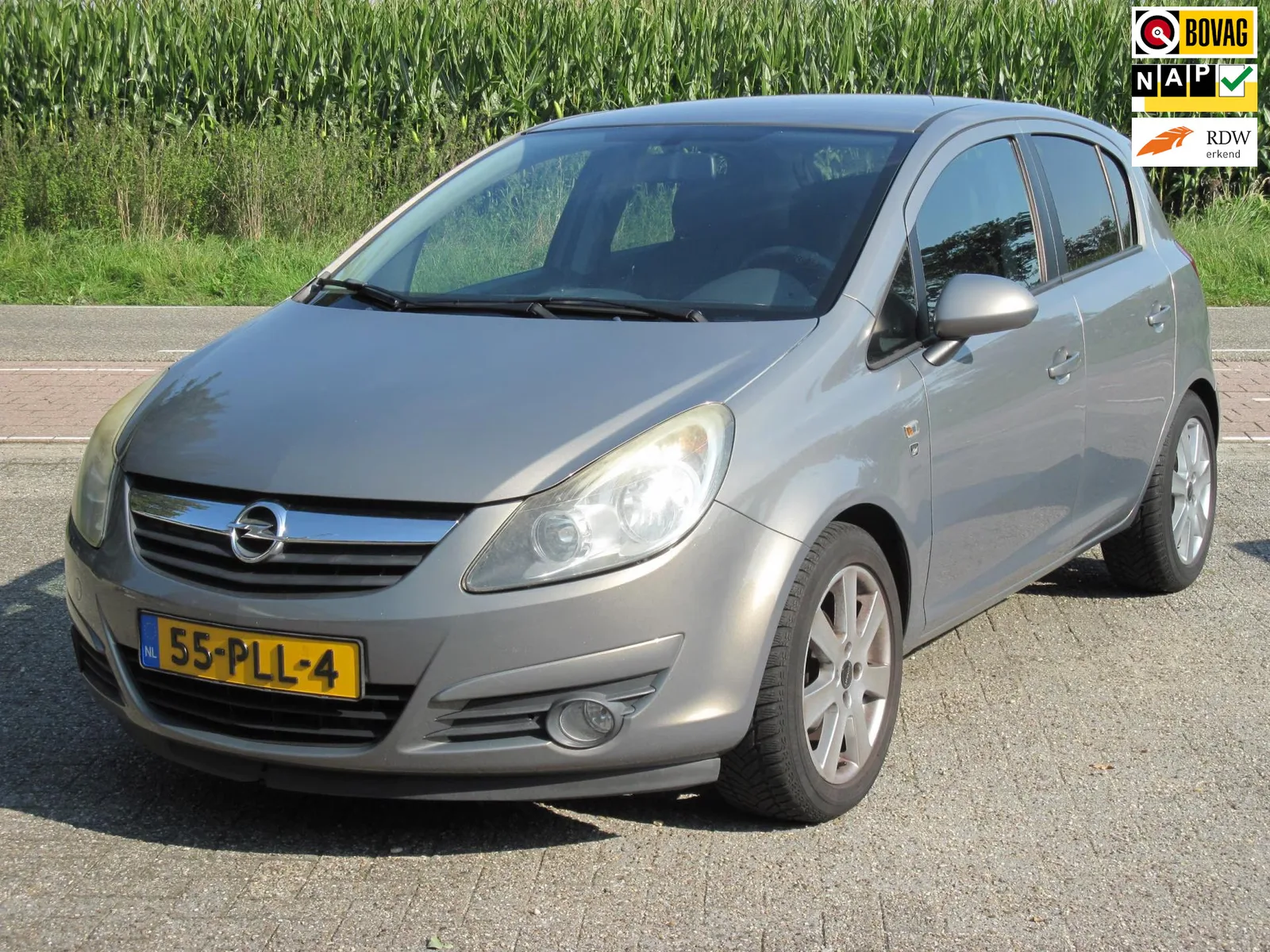 Opel Corsa (2011) — foto 1