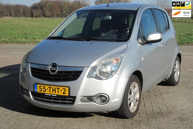 Opel Agila (2012)