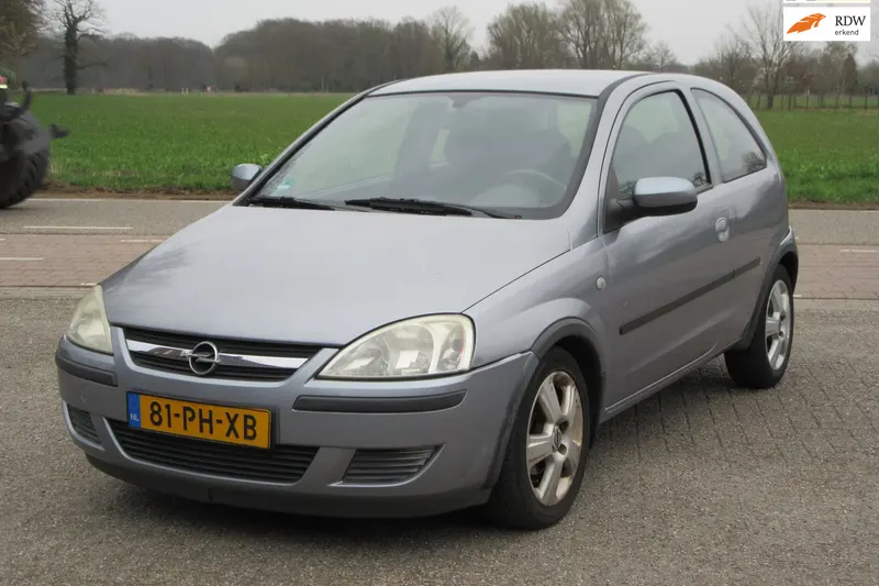 Opel Corsa (2004)