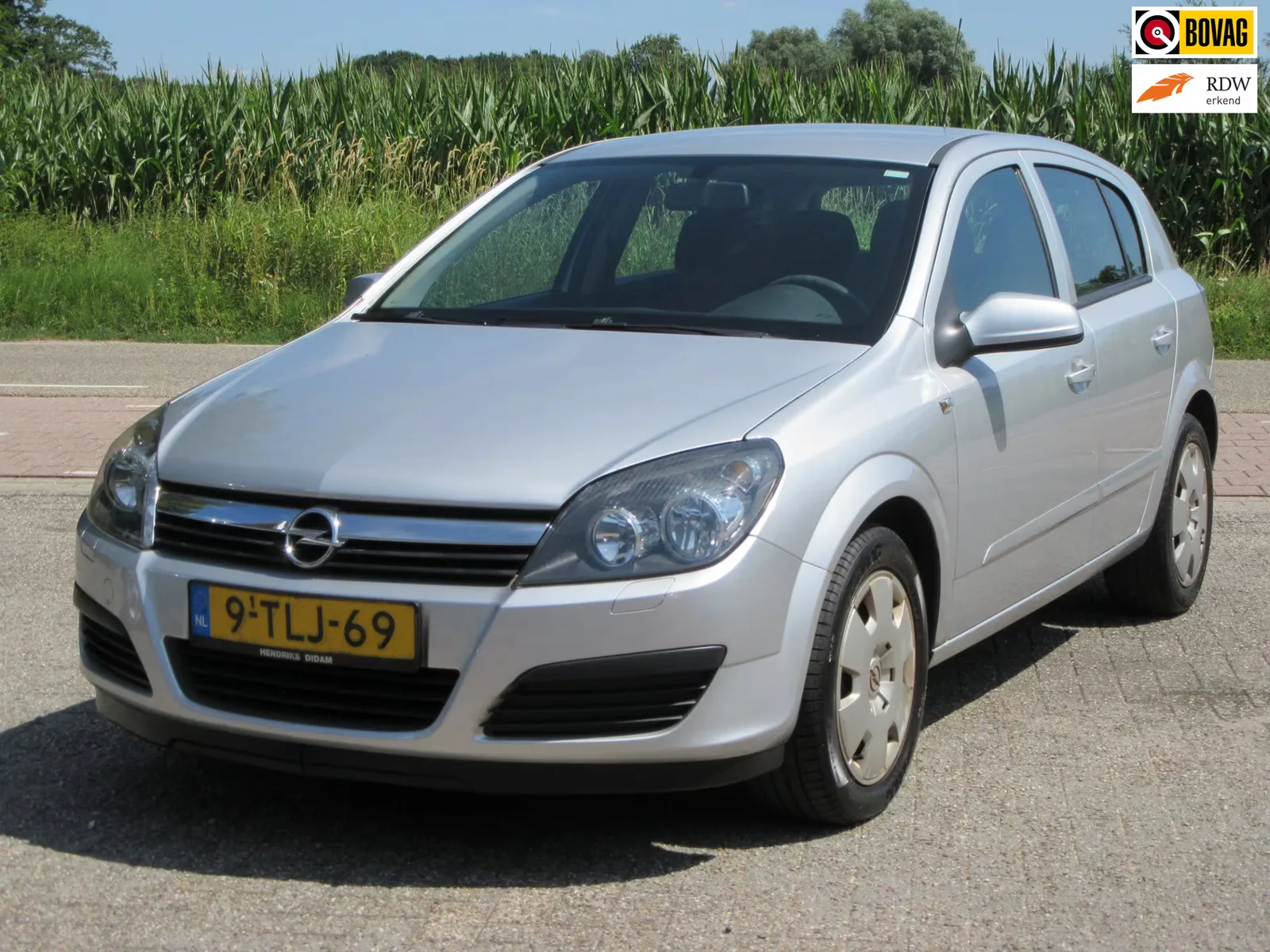 Opel Astra (2007) — foto 1