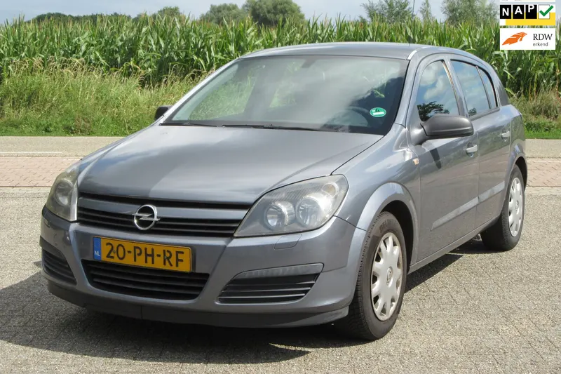 Opel Astra (2004)