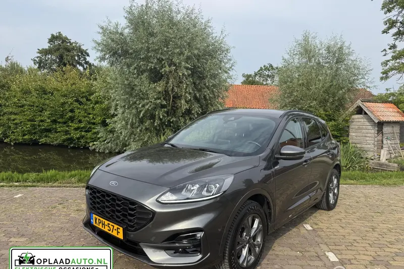 Ford Kuga (2021)
