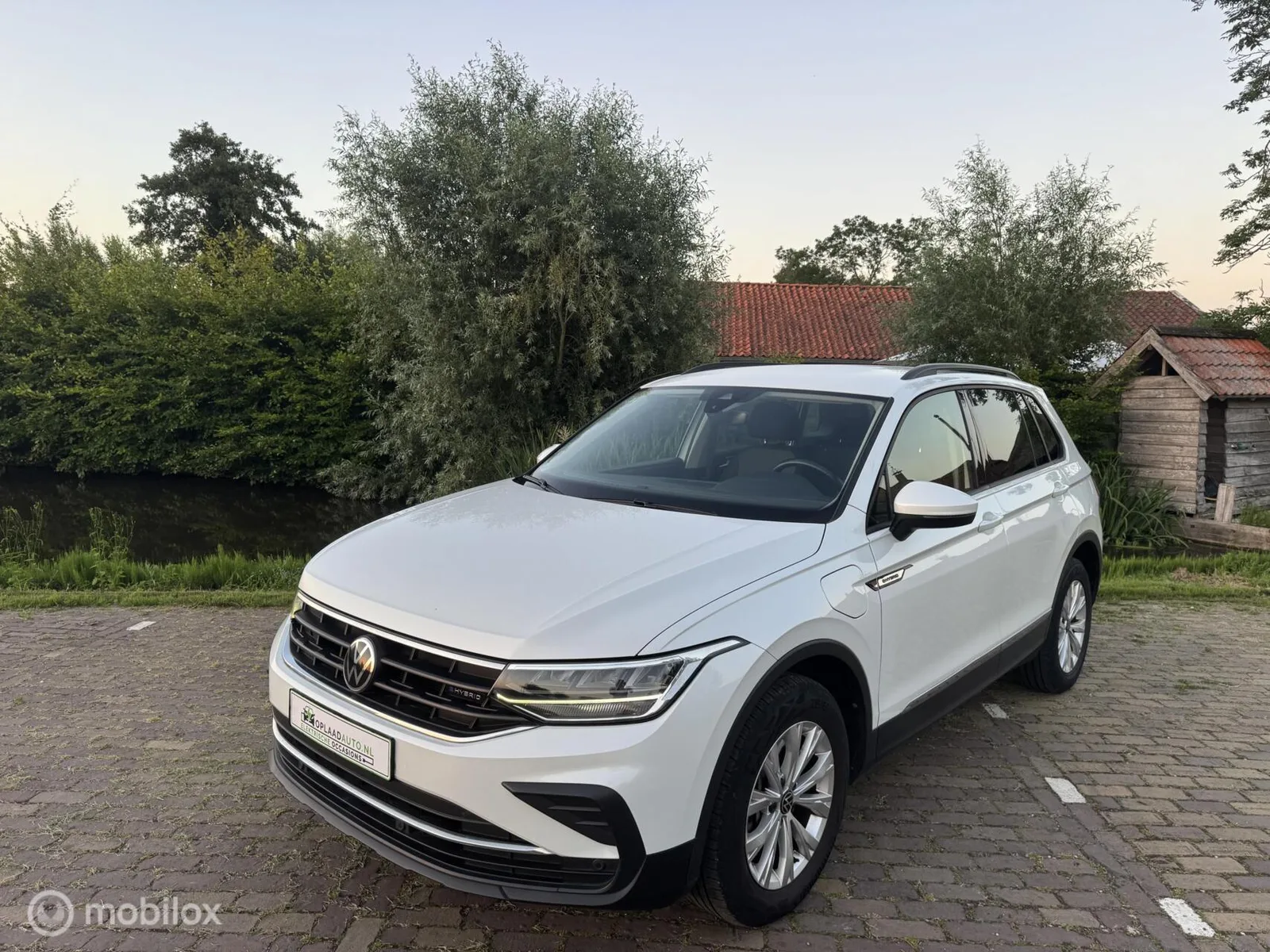 Volkswagen Tiguan (2022) — foto 1