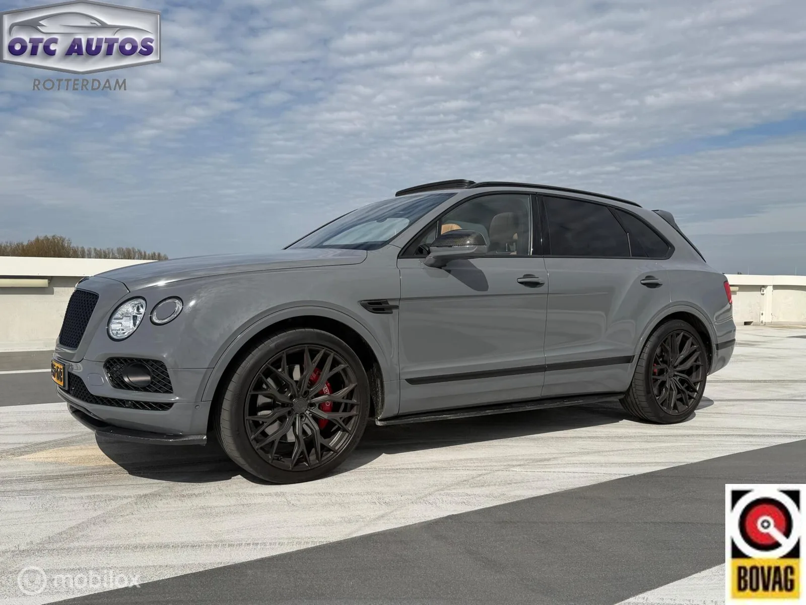 Bentley Bentayga (2016) — foto 1