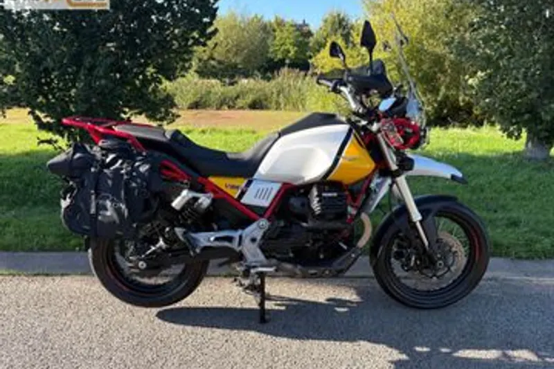 Moto Guzzi V85 TT (2019)