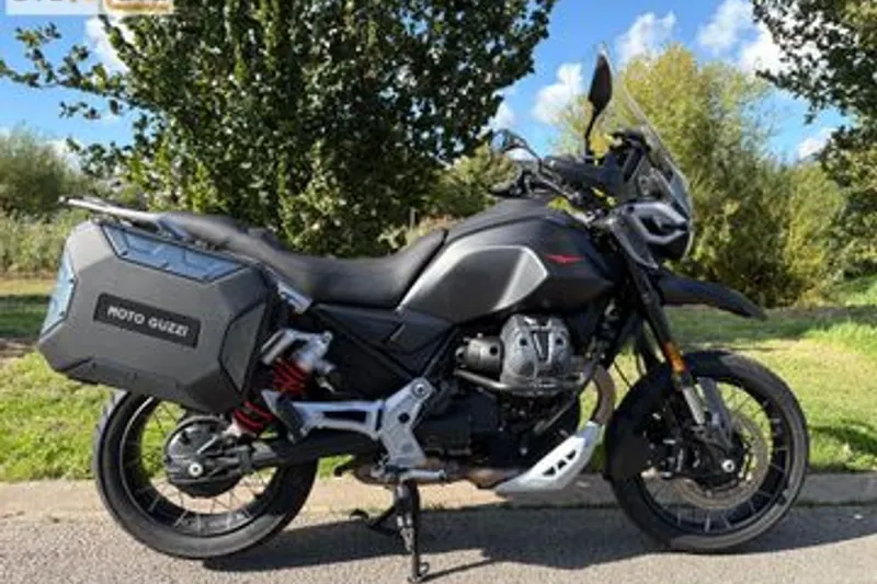 Moto Guzzi V 85 TT (2024)