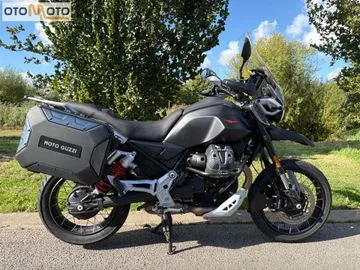 Moto Guzzi V85 TT (2024) — foto 1