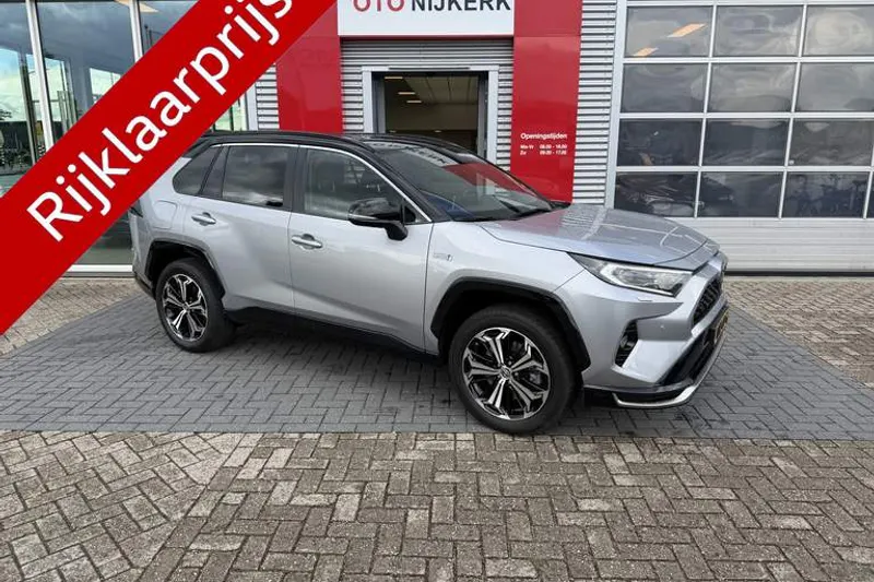 Toyota RAV4 (2022)