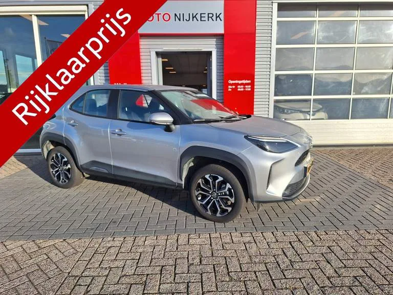 Toyota Yaris Cross (2023) — foto 1