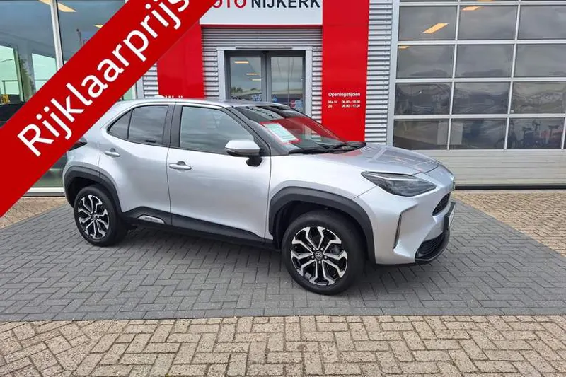 Toyota Yaris Cross (2023)