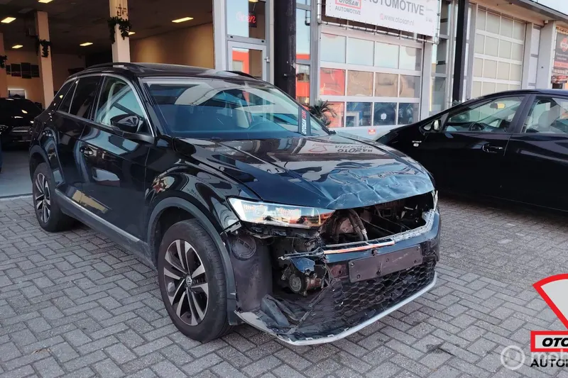 Volkswagen T-Roc (2020)