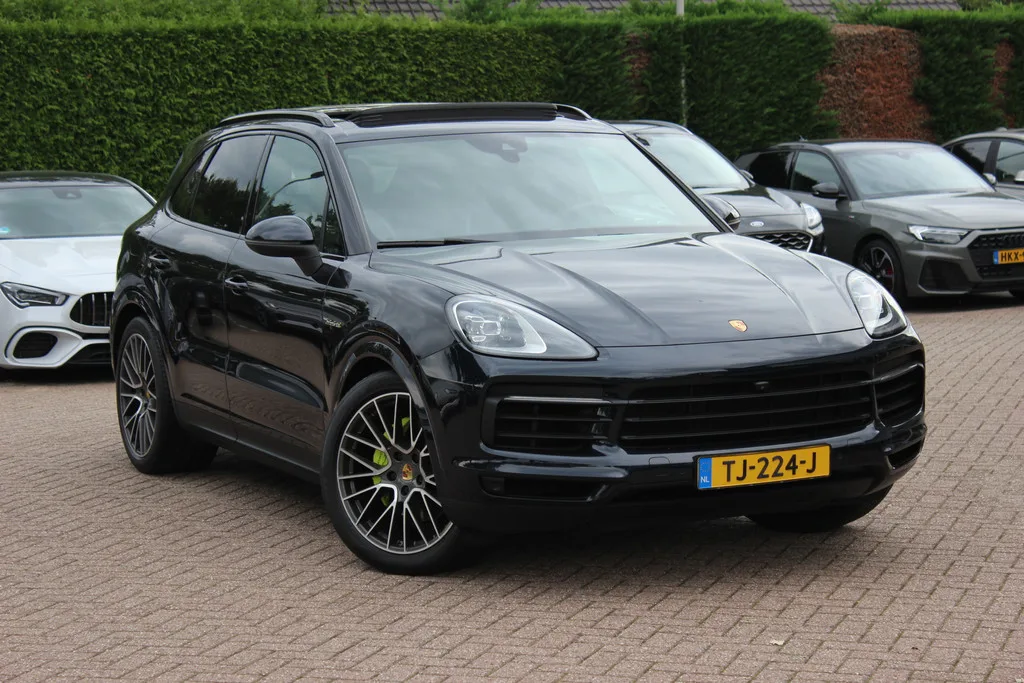 Porsche Cayenne (2018) — foto 1
