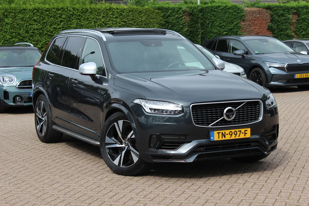 Volvo XC90 (2018) — foto 1